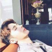 酷酷男生头像个性 好看的男生头像酷酷的