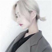 短发女生酷酷的头像 酷酷的短发女生图片