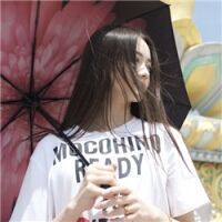 气质酷酷的头像女生