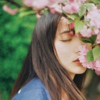 唯美女生头像绿色