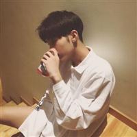 韩系风格男生头像
