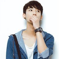 蓝色头像男生韩系