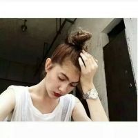欧美知性女性微信头像