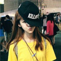 戴帽子霸气的女生头像