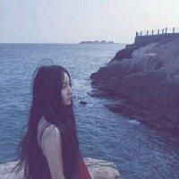 露背的女生头像，很迷人！