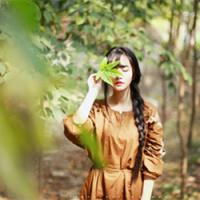 扎马尾辫的女生头像