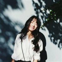 小唯美高清女生头像图片
