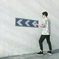 情侣微信头像单人分开一人一张
