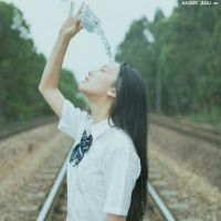 清纯漂亮的女生微信头像