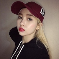 最潮长发女生头像