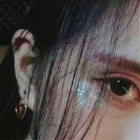 心痛心累心碎的女生头像