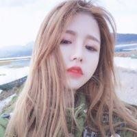 简单大方的女生微信头像，有气质！