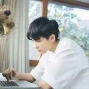 帅气温柔的男生头像