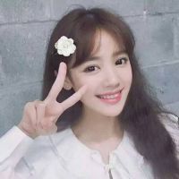 微笑迷人的女生微信头像