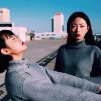 蓝色天空的闺蜜头像