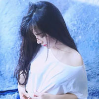 女生侧脸长发头像