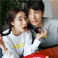 清新阳光的情侣头像