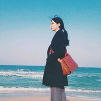 大海太阳女生唯美头像