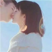 清新阳光的情侣头像
