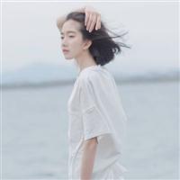 可爱的圆脸女生头像