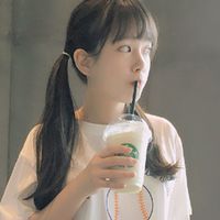 适合13岁女孩的微信头像图片