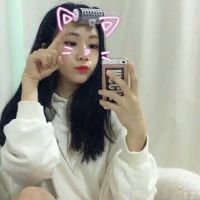 女生自拍微信头像图片