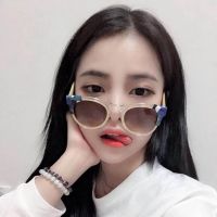 女生自拍微信头像图片