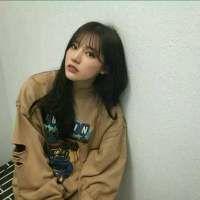 女生自拍微信头像图片