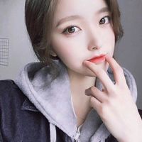 女生自拍微信头像图片