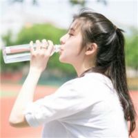 白衣清纯女生头像
