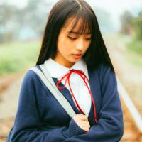 微博清纯校服女生头像图片