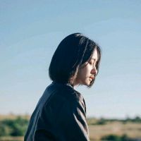 女生唯美短发头像