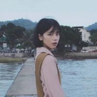 女生唯美短发头像