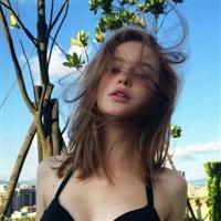 超霸气上半身女生头像，淑女不是姐的范！