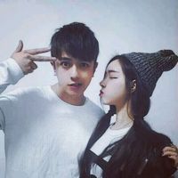 快手暖男情侣头像图片，月光依旧柔人心！