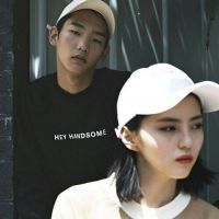 情侣头像高冷气质双人，在你左耳说爱你！