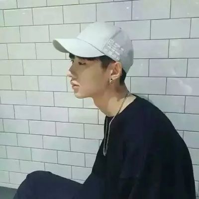 情侣头像一男一女2019最新版
