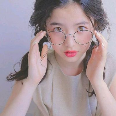 粉色系小仙女头像，草莓味的小可爱！