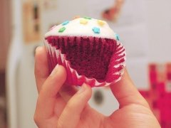 跟美食有关的文艺句子_形容美食的句子