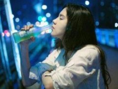 对爱情感慨的伤感说说 失恋后很痛苦的伤感句子