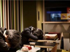 关于生活的句子,关于生活真的好累、好辛苦的朋友圈伤感句子合集