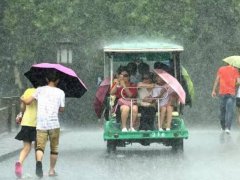 台风来了紧张的说说_听说台风来了激动的说说