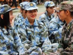 关于军训的幽默说说_适合新生军训完发朋友圈的说说